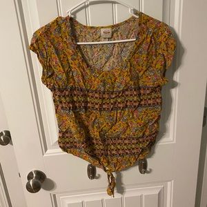 yellow mossimo top